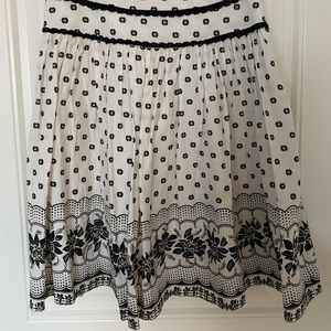 Women’s Skirt